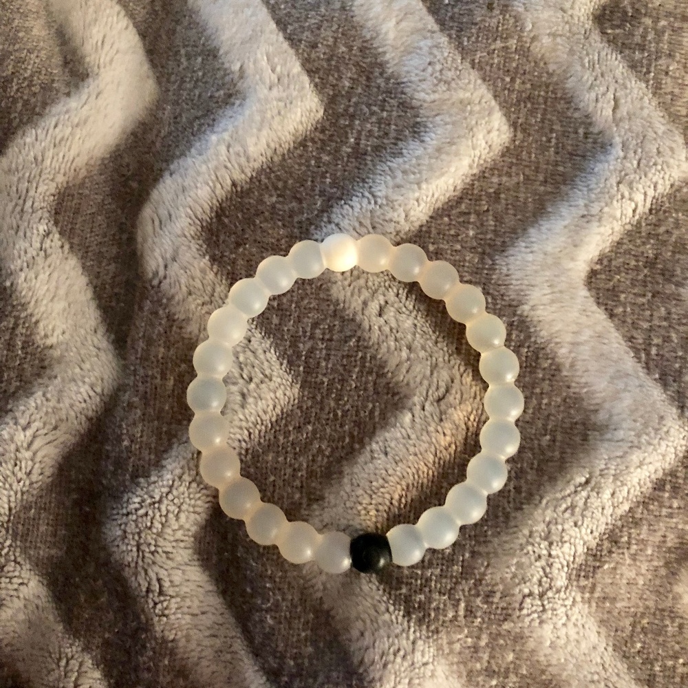 Lokai Braclet